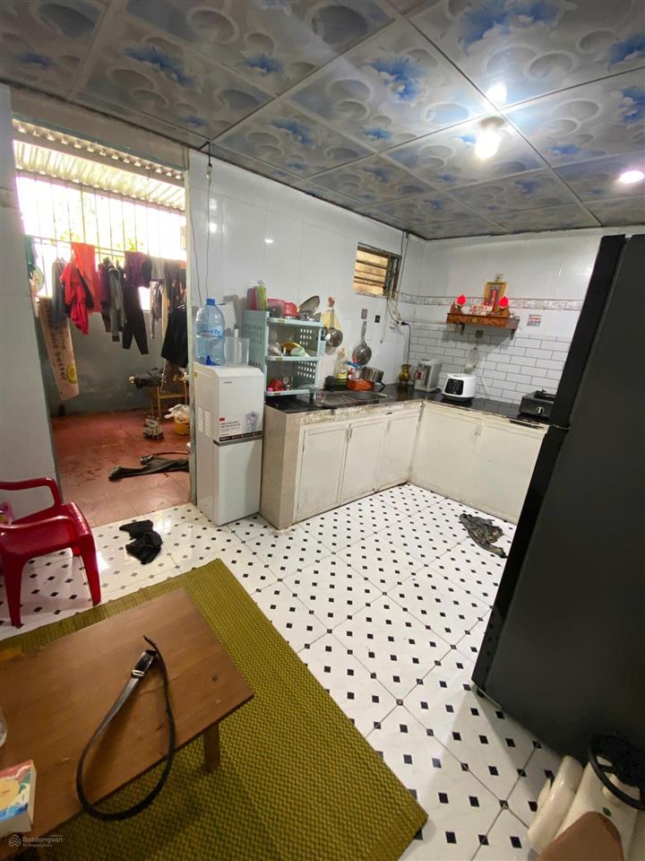 Bán nhà kiệt ngô quyền gần chợ chiều dt 92m2 ngang 4m5 cách biển 1km nhà sạch sẽ vào ở ngay