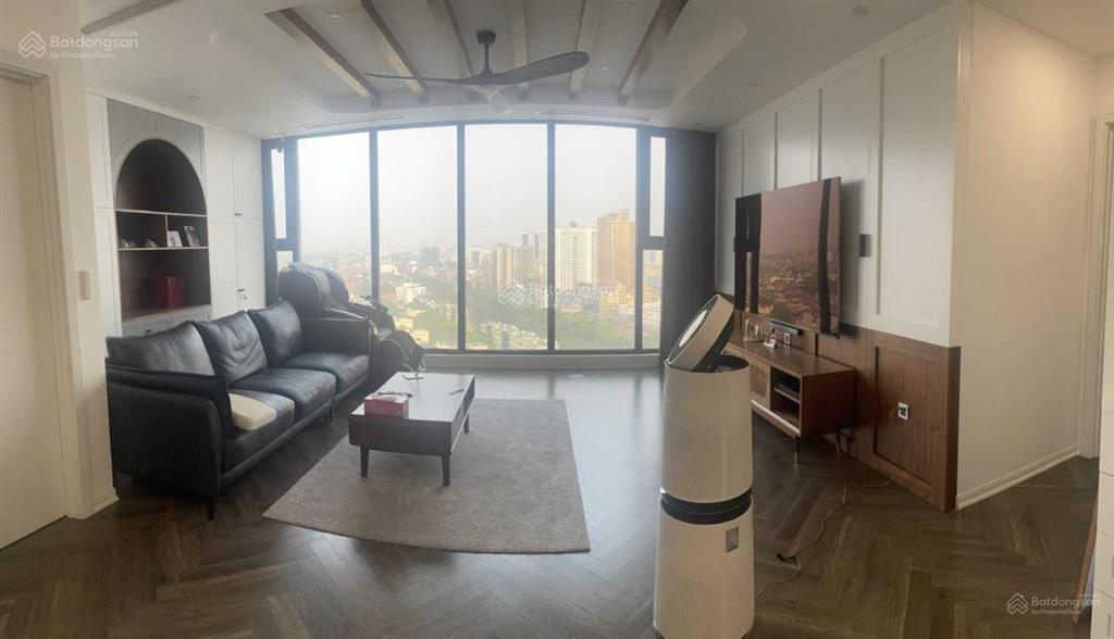 Bán căn hộ tại vinhomes metropolis 29 liễu giai giá 190tr/m2 (ngày 24/11/2025) em trà 0913 809 ***