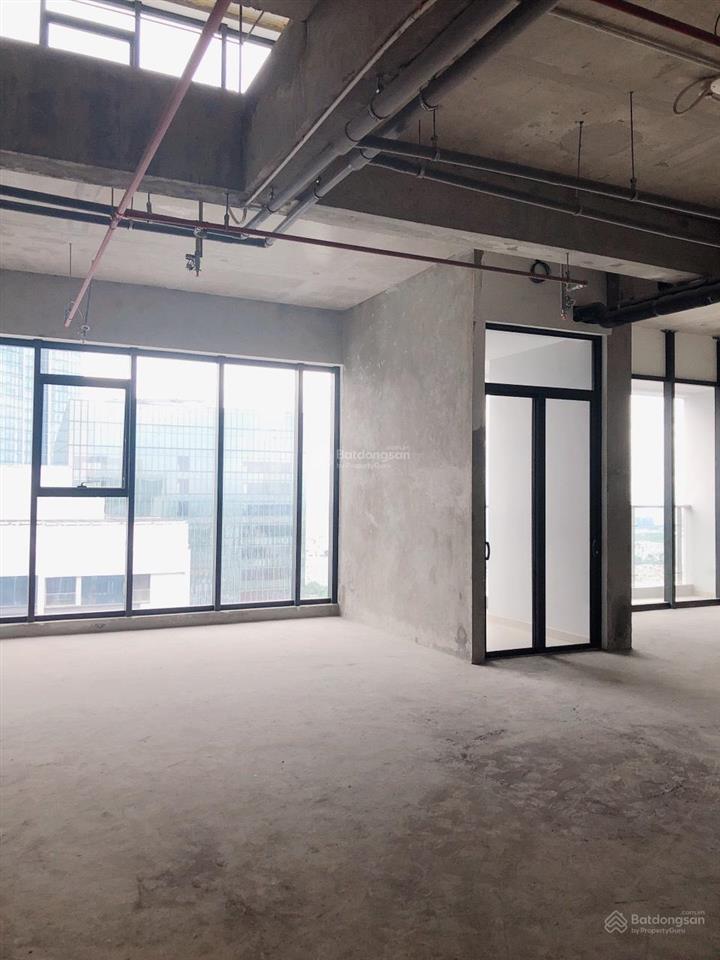 Bán căn hộ tại vinhomes metropolis 29 liễu giai giá 190tr/m2 (ngày 24/11/2025) em trà 0913 809 ***