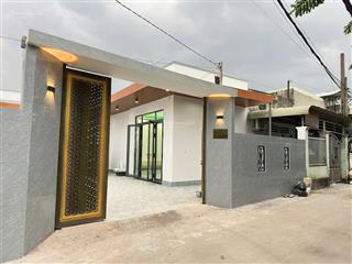 Bán nhà đẹp sân vườn sổ riêng thổ cư 10x24 chỉ 5 tỷ 950