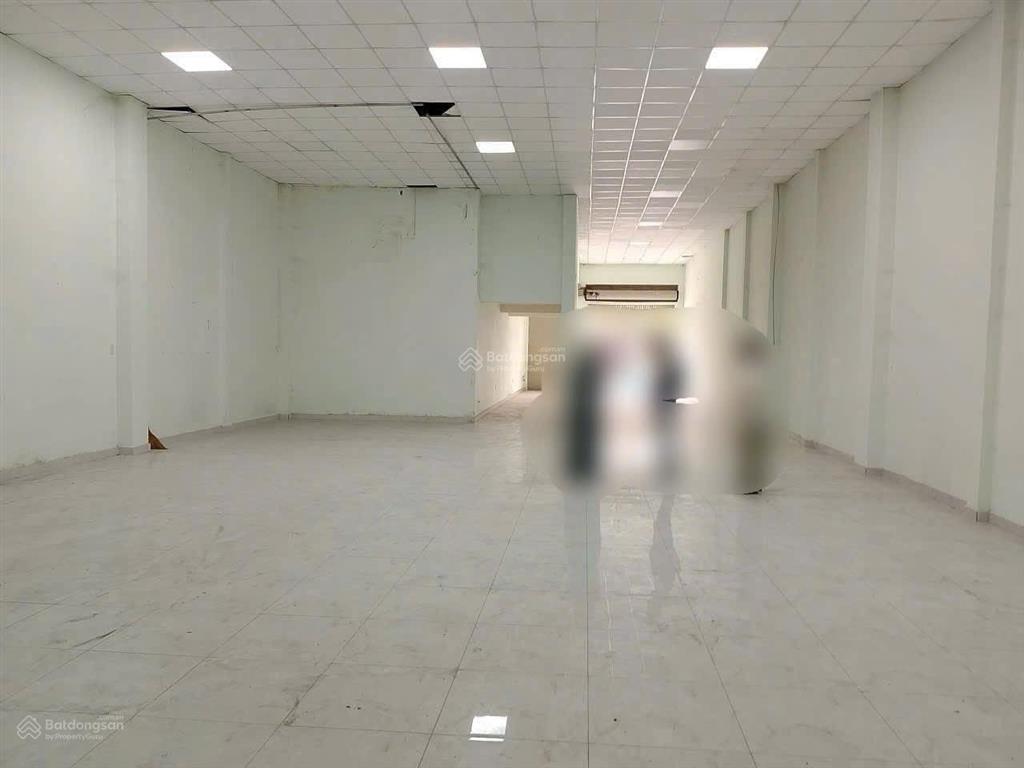 Bán nhà mặt tiền kinh doanh gần coopmart biên hoà 7,4x23m  chỉ 13,5 tỷ