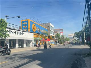 Bán nhà mặt tiền kinh doanh gần coopmart biên hoà 7,4x23m  chỉ 13,5 tỷ
