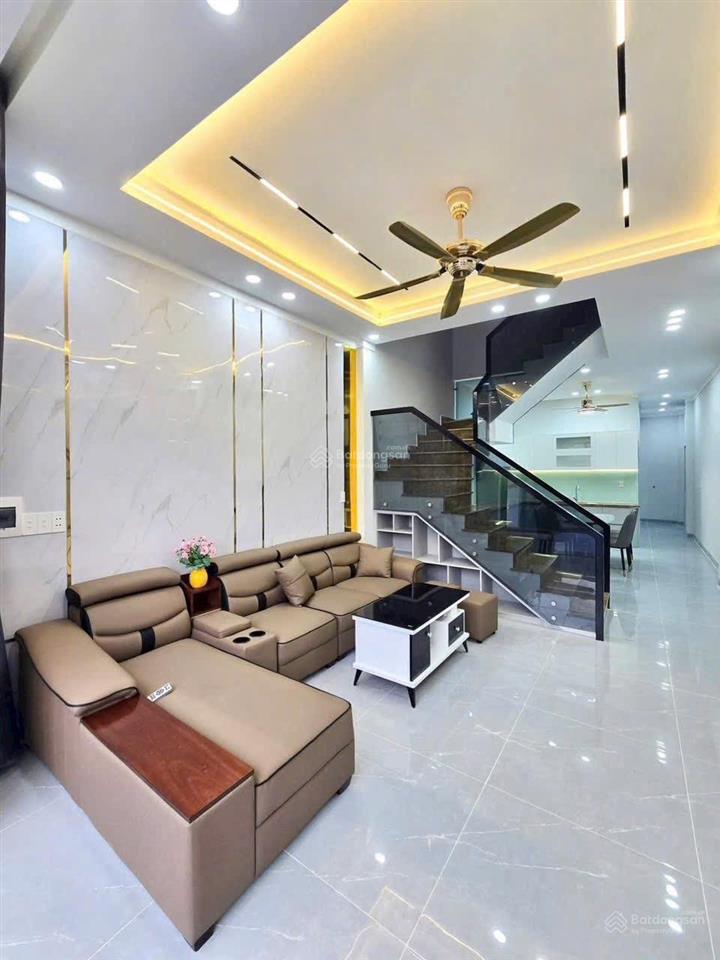 Nhà lầu thổ cư đẹp đang hoàn thiện kp3 trảng dài  chỉ 3 tỷ 680