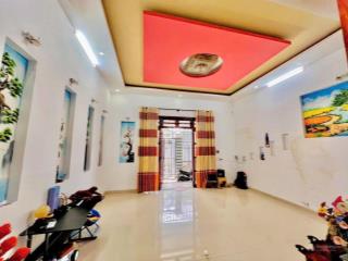 Bán nhà sổ riêng đường xe hơi 7 chỗ gần công an phường trảng dài  2,69 tỷ