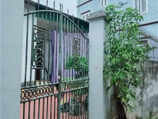 Bán nhà cấp 4 lô góc diện tích 121m² đất thổ cư cách đường liên xã 100m xã la phù hoài đức hà nội