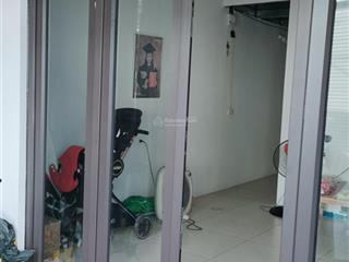 Bán nhà cấp 4 đất nn mặt đường thông rộng 8m trong đê đông la hoài đức hà nội
