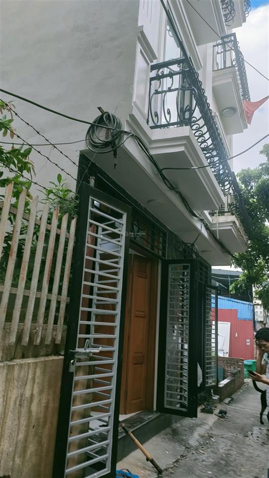 Bán nhà 4 tầng thổ cư oto đỗ cách 50m gần trường học trong đê đông la xã an khánh hoài đức hà nội