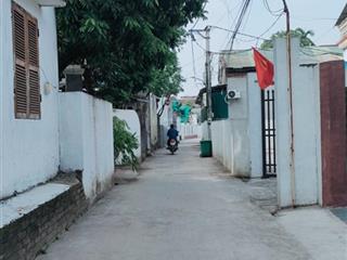 Nhà 4 tầng 71m² có 50m² thổ cư có sân để oto xã hưng đạo đại thành quốc oai hà nội