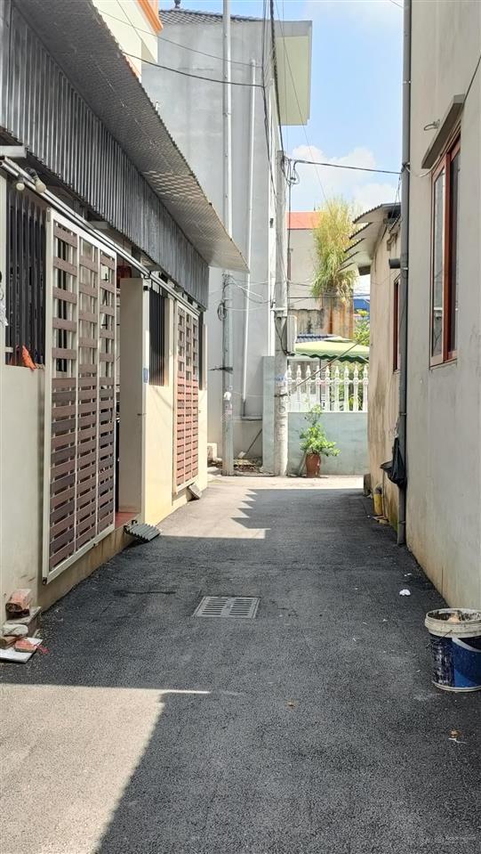 Bán nhà 4 tầng đất thổ cư phường biên giang quận hà đông hà nội cách quốc lộ 6 .1km