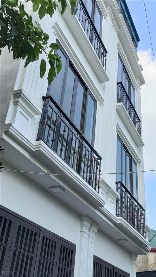 Bán nhà 4 tầng đất thổ cư phường biên giang quận hà đông hà nội cách quốc lộ 6 .1km