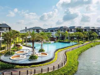 Cần bán căn villa ven hồ rẻ nhất còn lại, nhà ven hồ 10x20m, kdt id junction long thành. giá 14.5tỷ