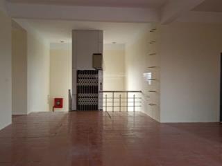 Cho thuê tòa nhà 450 m2 x 3 tầng làm văn phòng, trường học... tại phú diễn, bắc từ liêm, hà nội