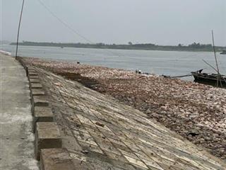 Đất duyên hà, thanh trì, sổ đỏ chính chủ, 107m2 oto đỗ cửa