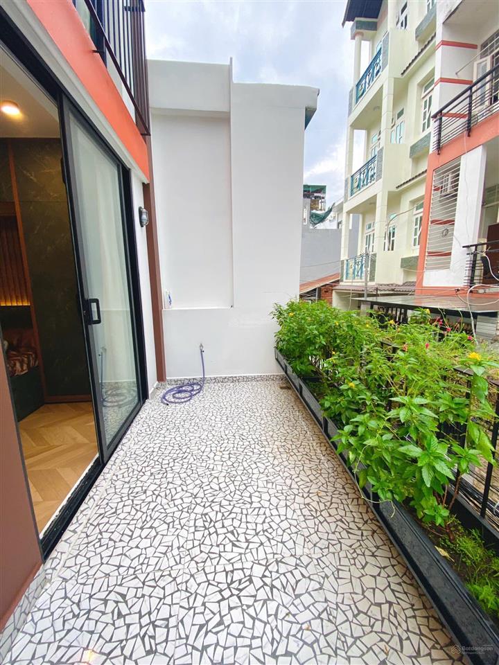 Hoa hồng 1% nhà chính chủ 4 tầng, hẻm xe hơi, quang trung, p. 11, gò vấp