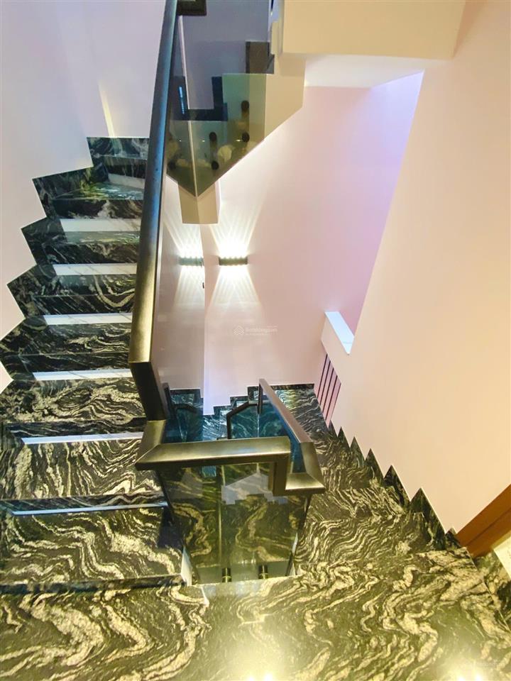 Hoa hồng 1% nhà chính chủ 4 tầng, hẻm xe hơi, quang trung, p. 11, gò vấp