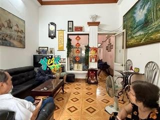 Bán nhà mặt tiền kd đỗ nhuận gần đh công thương, dt 4x14,5m 1 lầu giá 7,9 tỷ