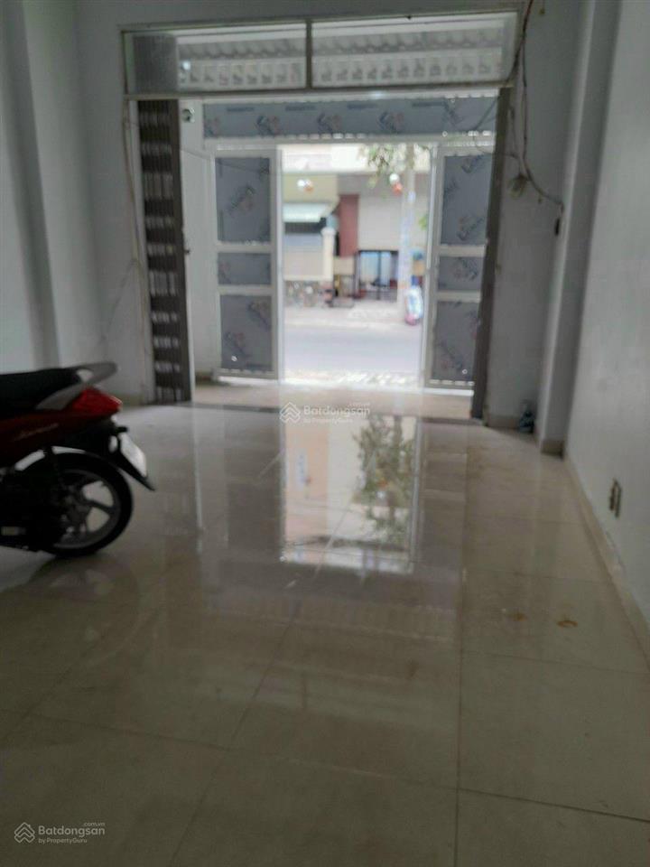 12ty5 thương lượng chính chủ bán gấp căn nhà mặt tiền đường nhựa 12m lề đường 3m khu dân cư cao lổ