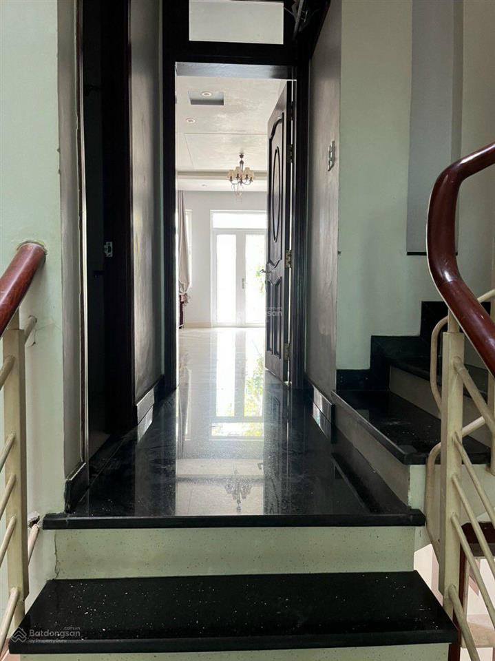 14ty2 thương lượng chính chủ định cư bán gấp căn nhà mặt tiền đường nhựa 12m xác tttm parc mall