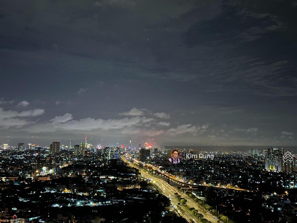 Bán căn góc 2pn view quận 1 diamond riverside giá 3.050tỷ