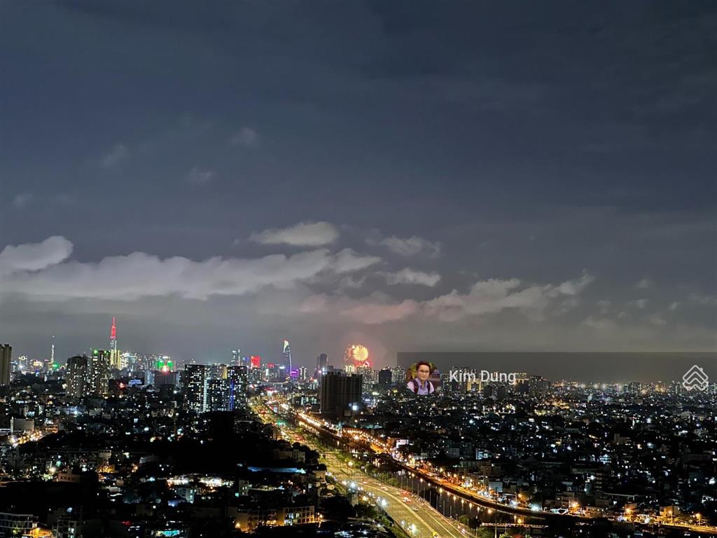 Bán căn góc 2pn view quận 1 diamond riverside giá 3.050tỷ