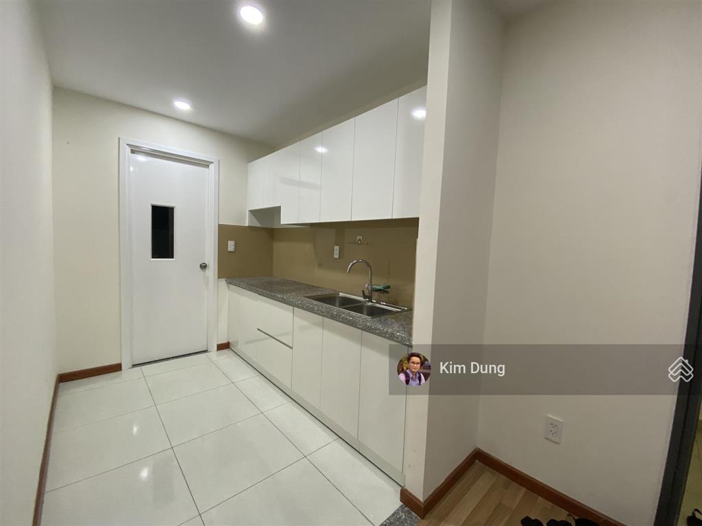 Cho thuê căn hộ diamond riverside 2pn 2wc có máy lạnh, giá 8 tr/tháng