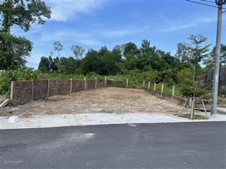 Trục chính 7,5m sát chợ tuý loan, ubnd cách trường cấp 1,2,3 1km 100m ra lộ 14b sổ sẵn bán gấp