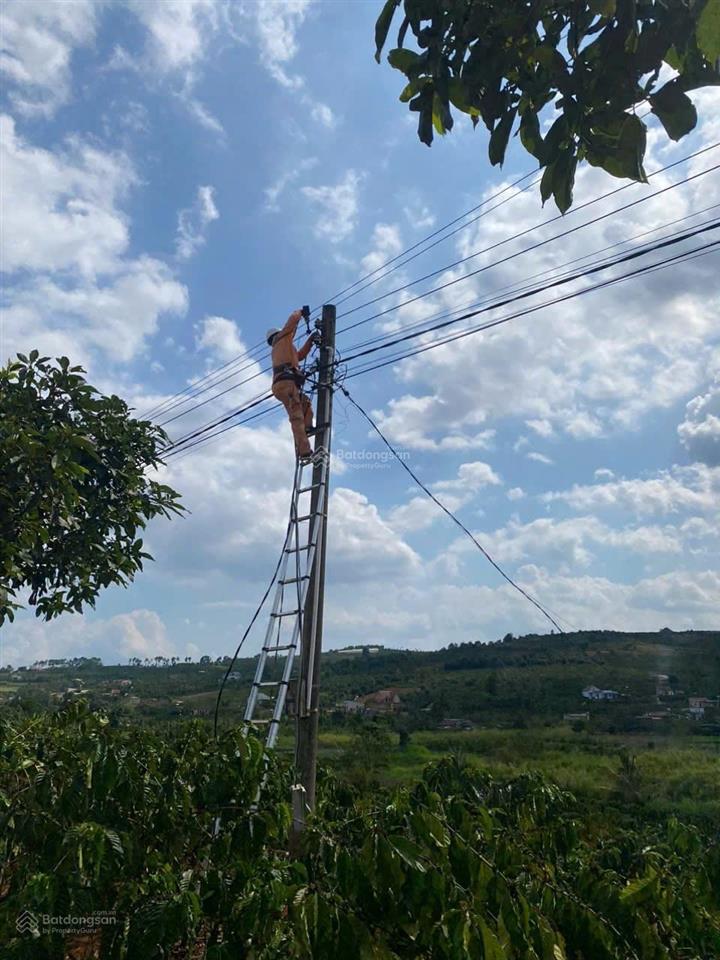 Bao giá thị trường nhà gần đà lạt  cần bán đất có nhà tại tân hà  cách đà lạt 40km  giá 1,55 tỷ