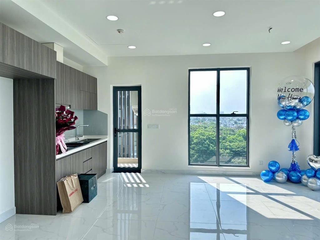 Bán căn 3pn 120m2 diamond centery giá 10,2 tỷ (ban công 6m)  view công viên