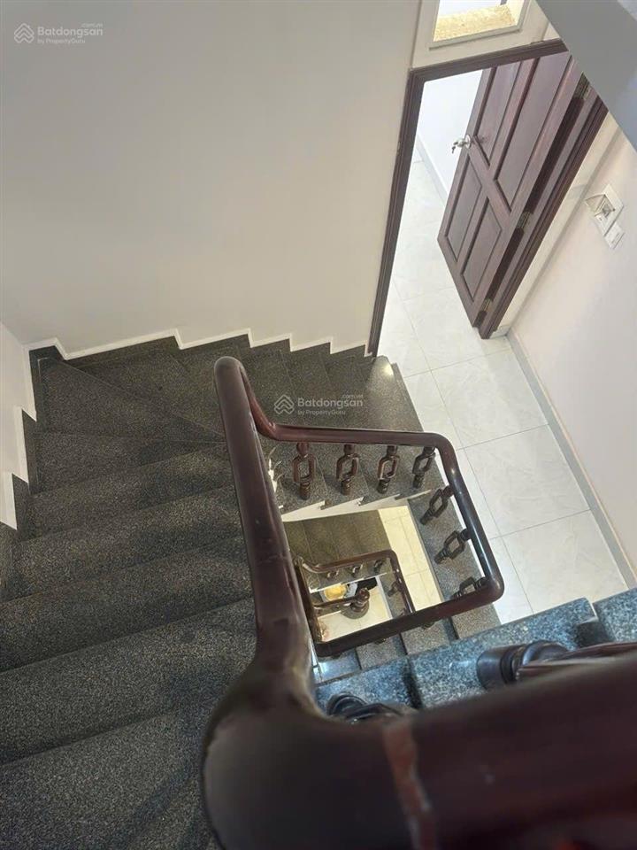 Hàng hiếm tân định  mặt tiền quận 1  sát vách chợ & nhà thờ. sẵn kết cấu tiện cải tạo. giá 20 tỷ