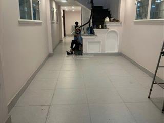 Hàng hiếm tân định  mặt tiền quận 1  sát vách chợ & nhà thờ. sẵn kết cấu tiện cải tạo. giá 20 tỷ