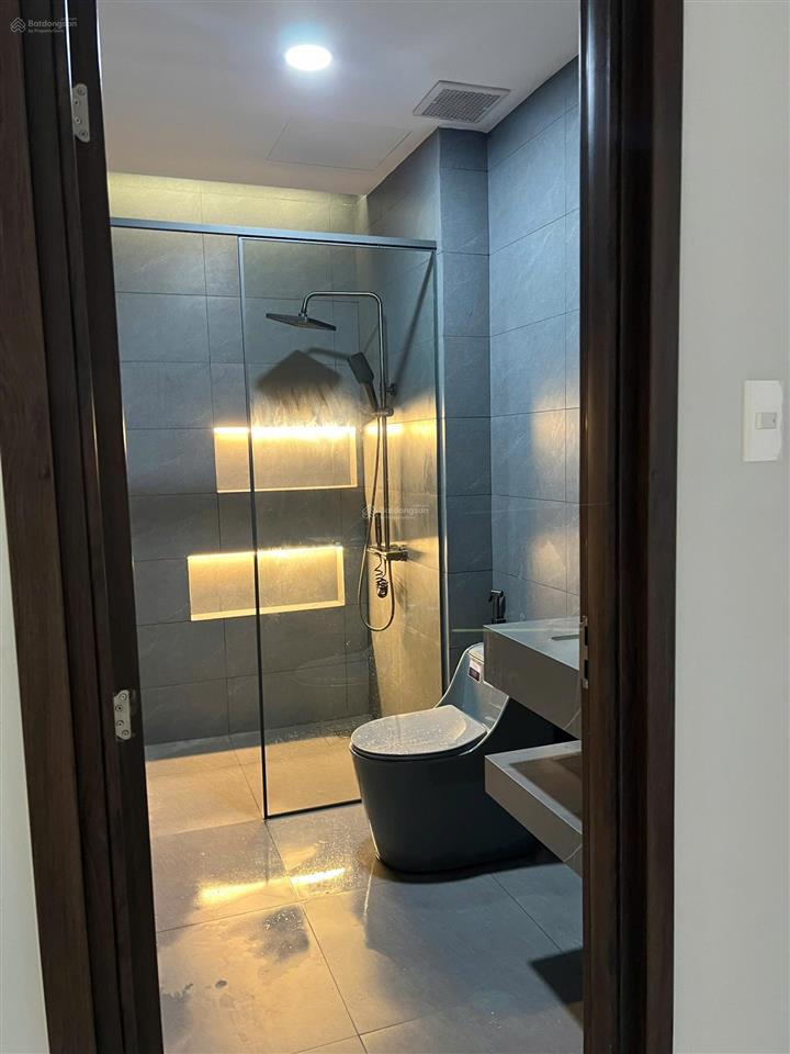 Cho thuê nhà senturia nsg, gần trường đh rmit, trung sơn, pmh, tiện ở/kd/vp, giá 14tr/tháng