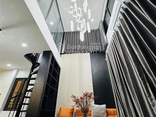 Nhà xây mới nguyễn cao, 39m2, 5 tầng, thang máy, ô tô, kd tốt, 11.95 tỷ