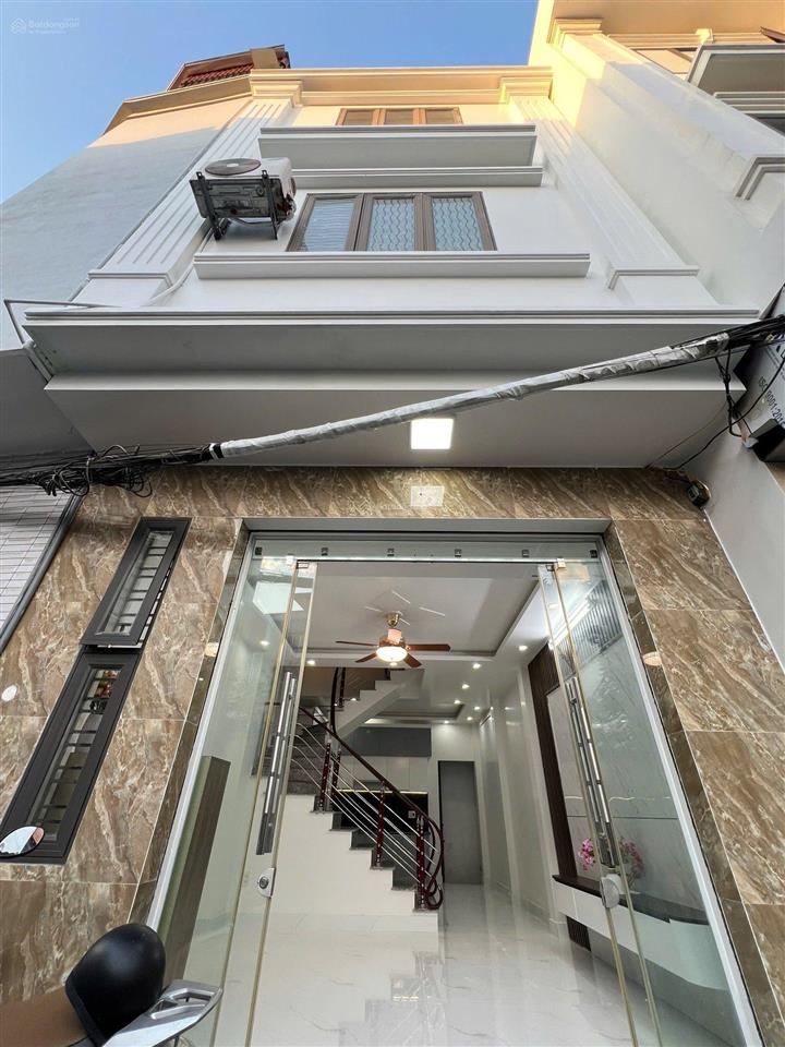 Chính chủ gửi bán căn nhà dân xây độc lập mặt ngõ rộng ngõ 112a ngô quyền thông sang 270 lê lai.