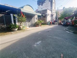 Nhà 2 lầu hẻm xe hơi 1,75 tỷ sát mt lê văn lương , 3,5m x 10m pháp lý đồng sở hữu . gửi hoa hồng mg