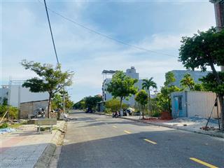 Cần bán đất nam hoà xuân. giá chỉ từ 4,55ty. đã có sổ đỏ. dân cư đông đúc