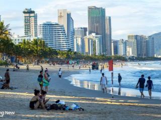 Cần bán 5 lô liền kề. đường vương thừa vũ  sơn trà. đường thông ra biển mỹ khê