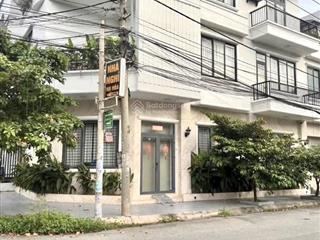 Nhà lô góc 2 mặt tiền phú hoà siêu đẹp