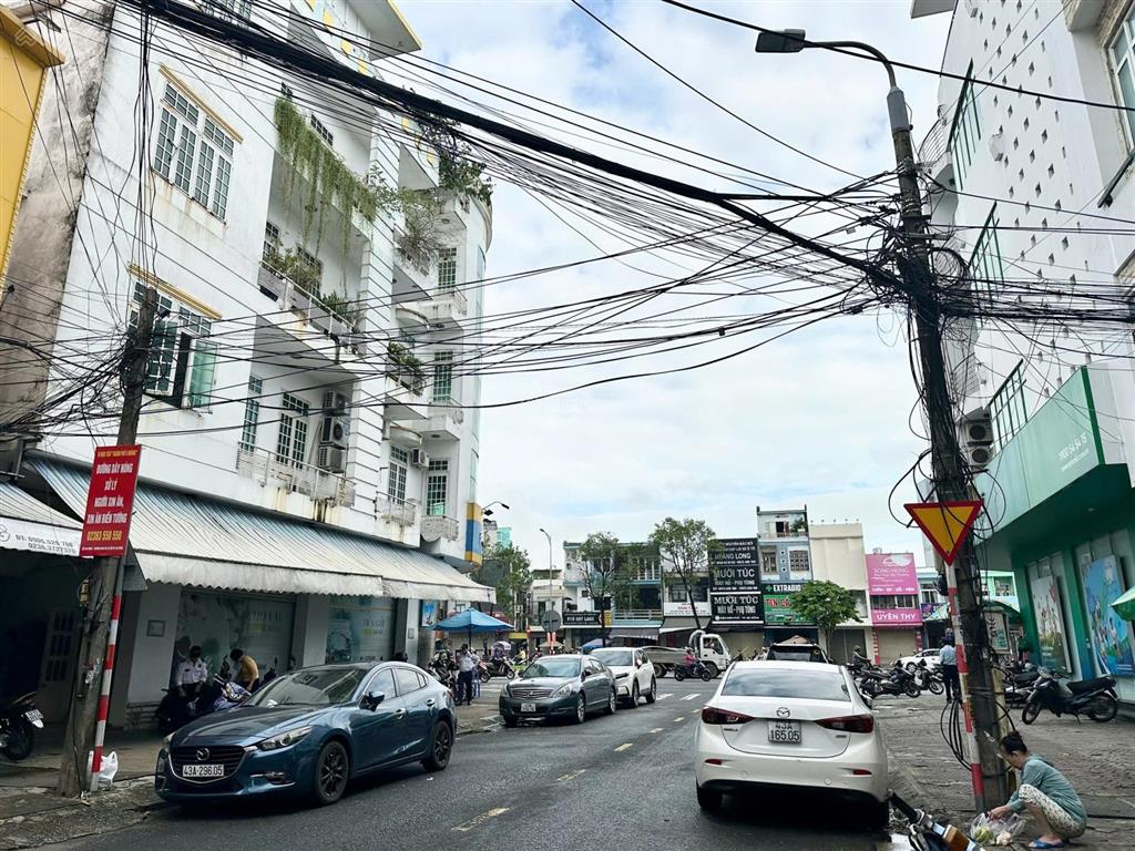 Bán cặp đất mặt tiền cù chính lan  gần chợ thanh khê