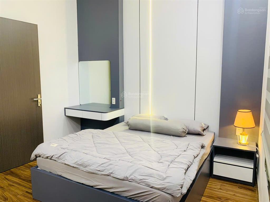 Bán nhà 3 tầng đường vũ quỳnh, ngay sát biển