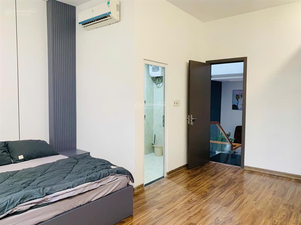 Bán nhà 3 tầng đường vũ quỳnh, ngay sát biển