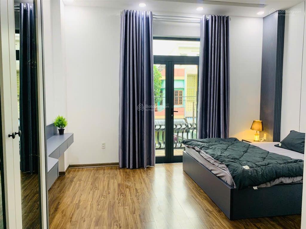 Bán nhà 3 tầng đường vũ quỳnh, ngay sát biển