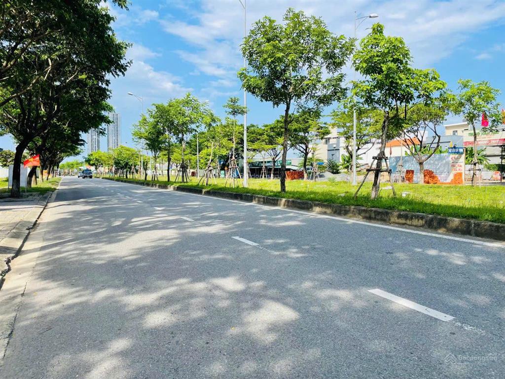 Bán đất mặt tiền nguyễn tất thành nối dài, 120m² (5x24), cách biển 500m, giá tốt!