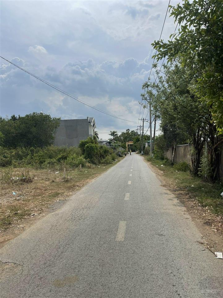 Bán mt đường số 9phường long phước.sổ hồng riêng ngay khu ký túc xá đại học luật cơ sở 3