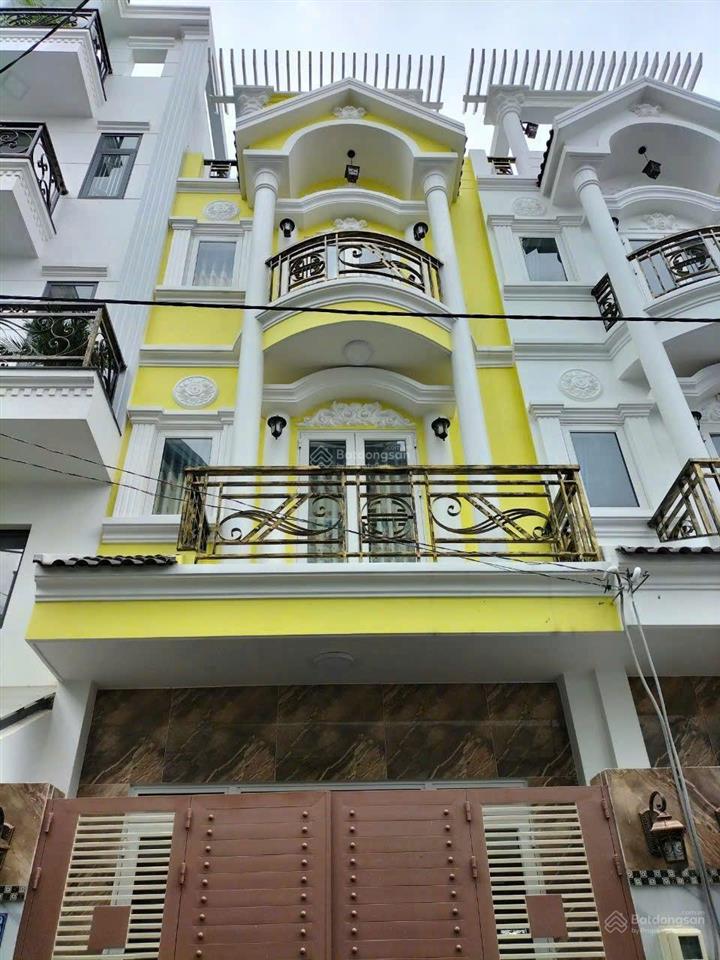 Căn nhà phố khu phân lô đồng bộ  hẻm xe hơi  dt 4m x13m  3 tầng  4 phòng ngủ  5wc