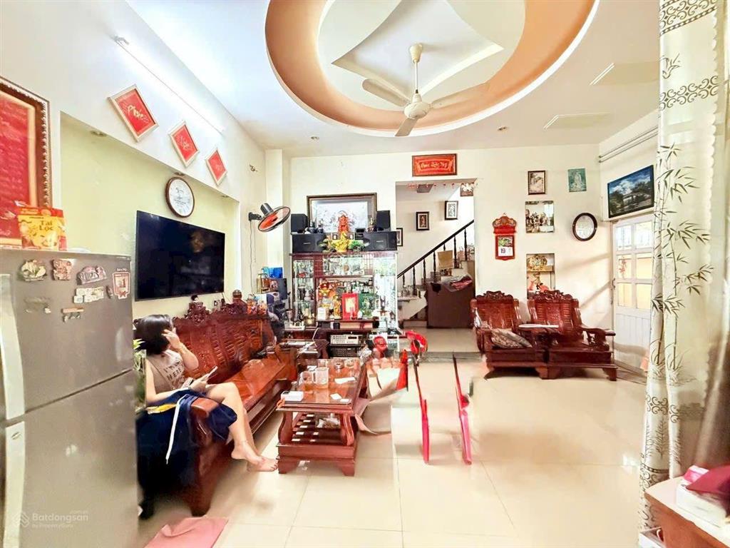 Nhà căn góc 2 mặt tiền đường số 6 phường 15 gò vấp  ngang khủng 6,43m  kd buôn bán tốt