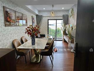 Bán officetel c/cư hoàng quốc việt quận 7, có sổ hồng, giá 2ty730