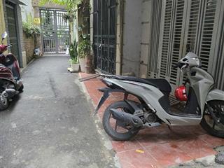 Chính chủ cần bán nhà 4.5 tầng, lô góc ở phú thượng 30m2, 5.36tỷ thương lượng nhẹ, gần phố phú xá