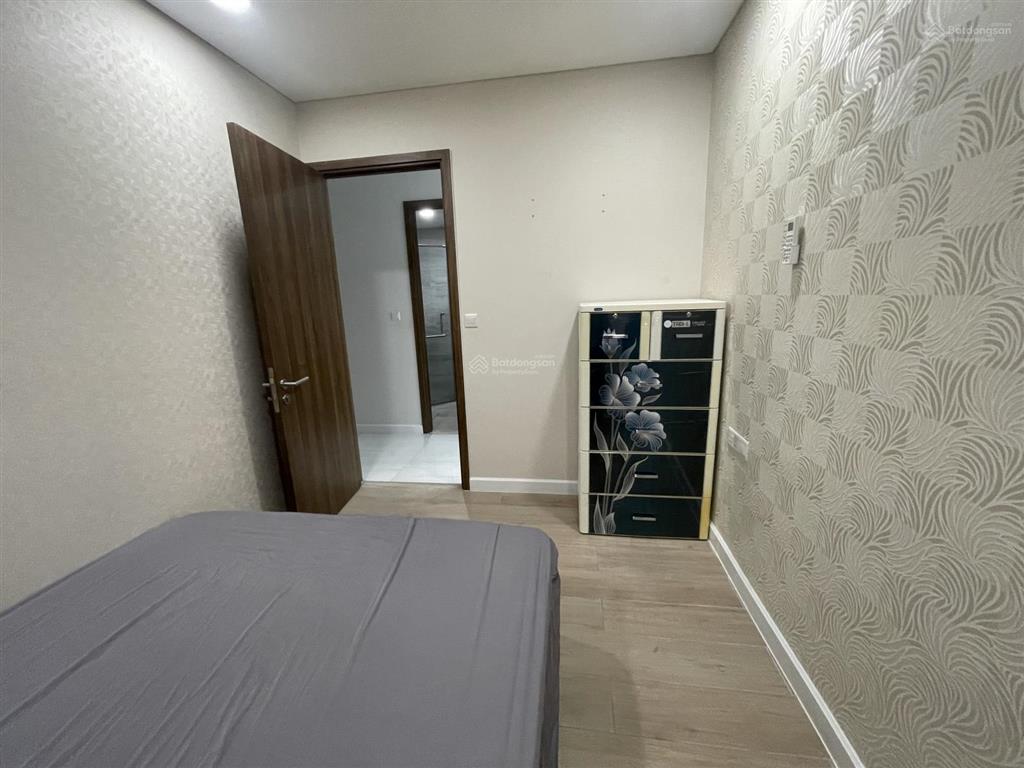 Kẹt tiền cần bán nhanh căn hộ 3pn ở kingdom 101  103m2 giá 9,95 tỷ