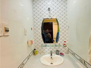 Bán căn hộ 3 phòng ngủ 121m2 chỉ 4 tỷ 300tr