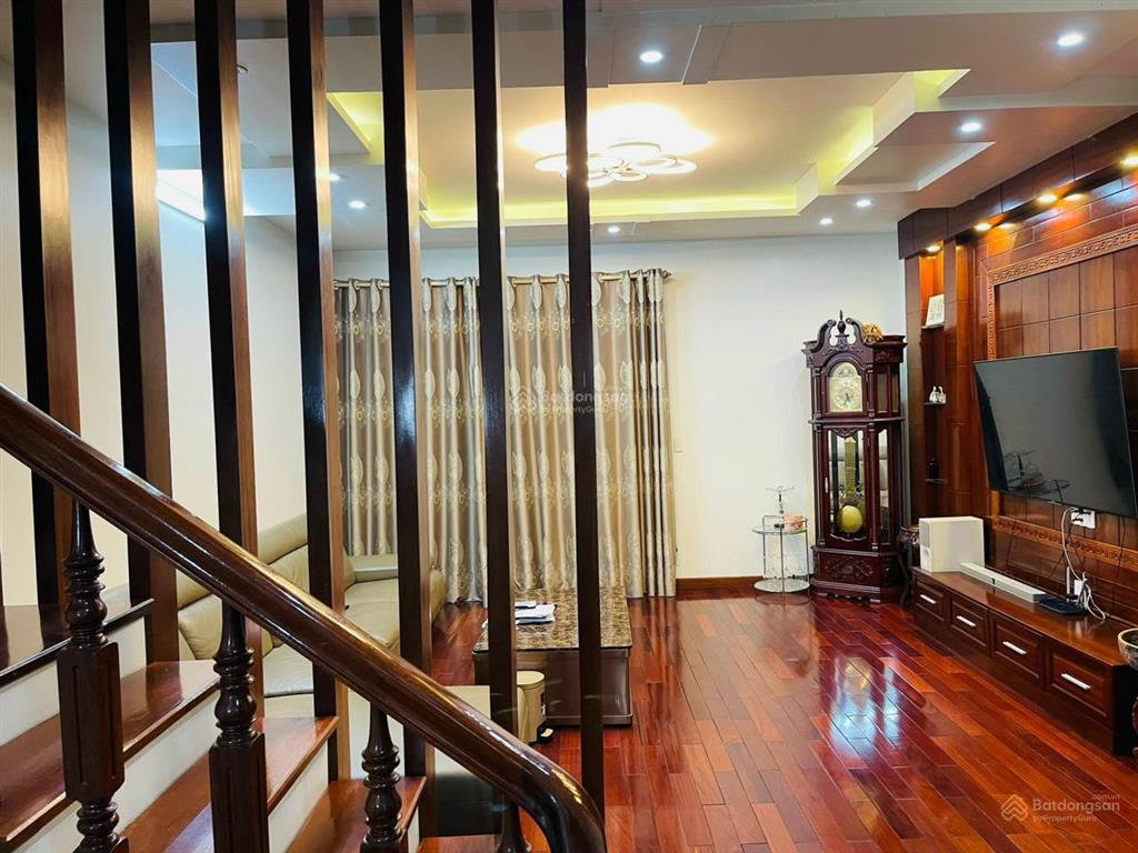 Nhà liền kề xây 5,5 tầng thang máy khu phân lô lê hồng phong, hải phòng